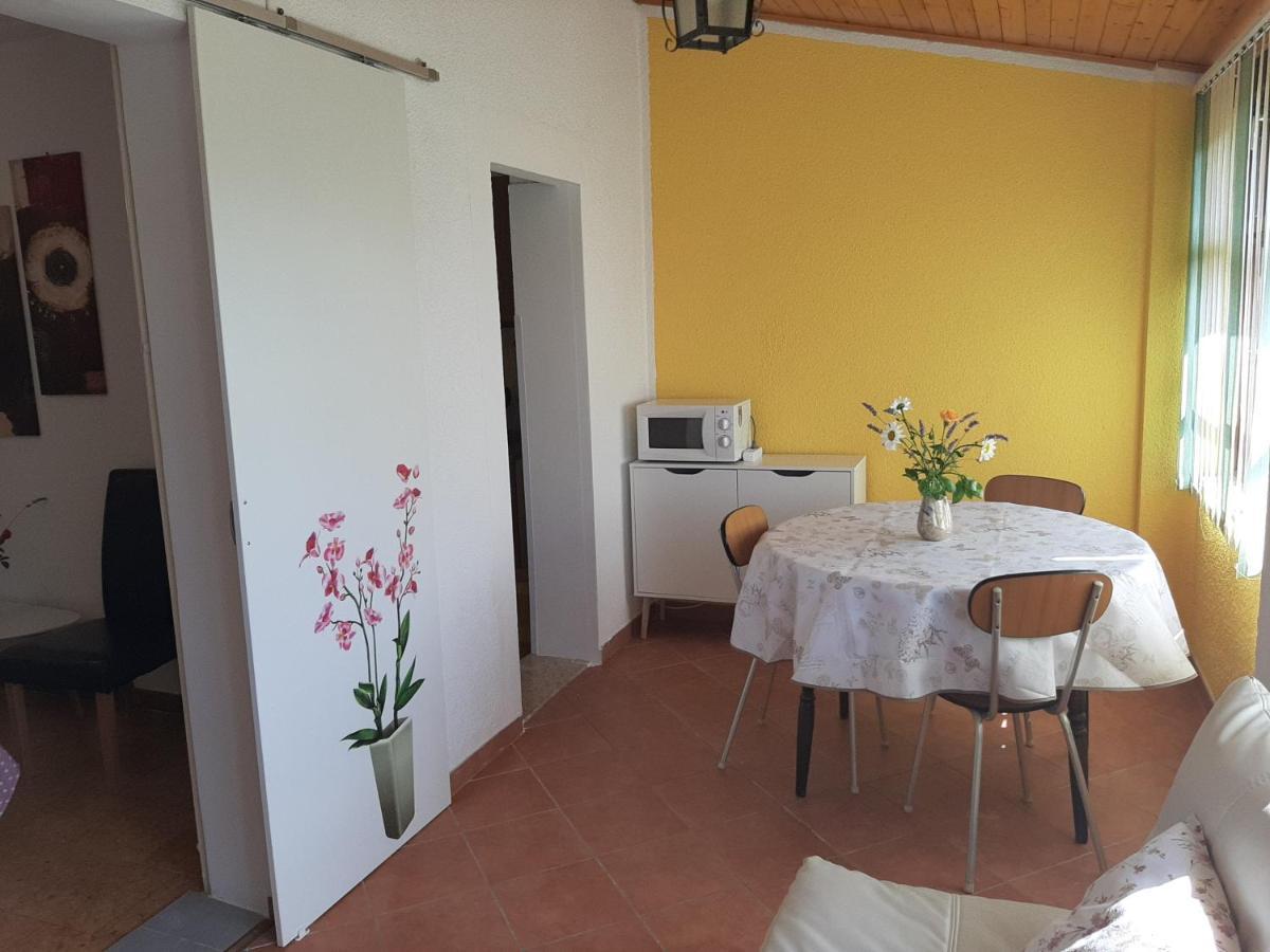 Appartement Clara 2 à Poreč Extérieur photo