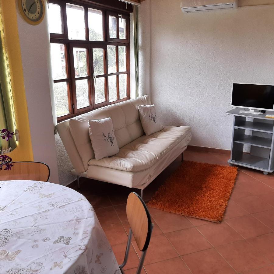 Appartement Clara 2 à Poreč Extérieur photo
